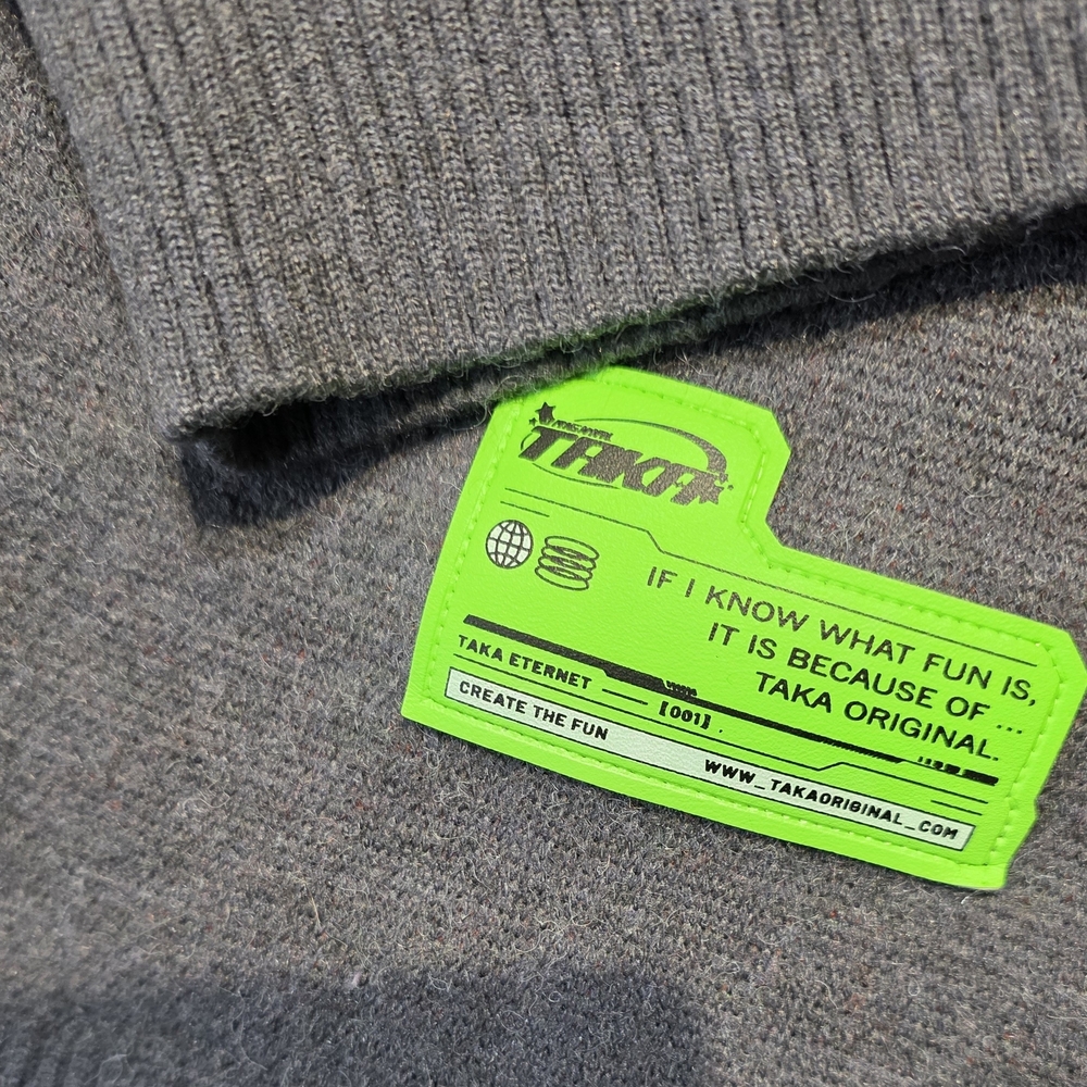 Taka Original XL Gray Sweater with Neon Green Checkered PTP 25 - Picture 5 of 7